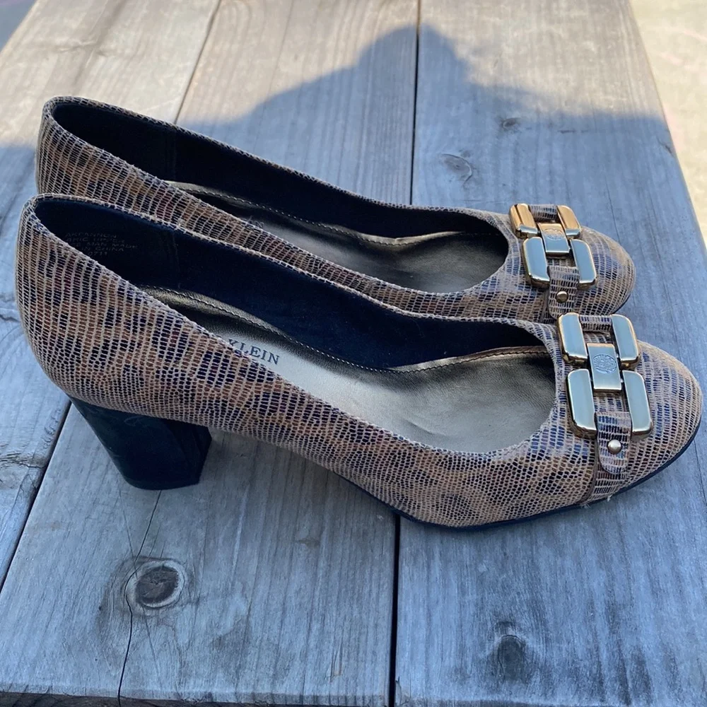 Anne Klein Cheetah Iflex Fannon Gold Pump Heels Size 6